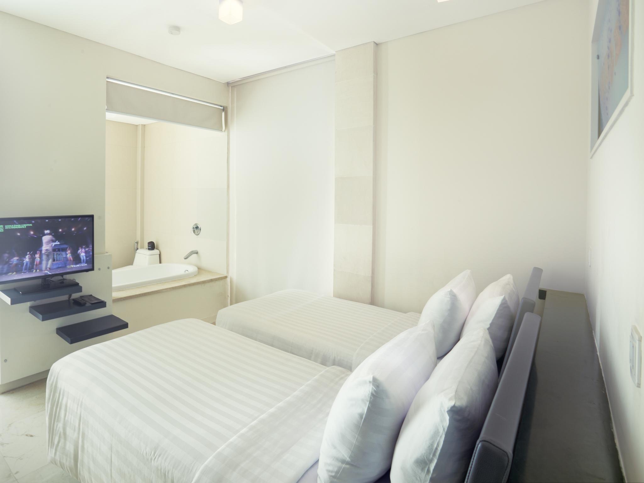 Hotel Furamaxclusive Ocean Seminyak Bali Legian