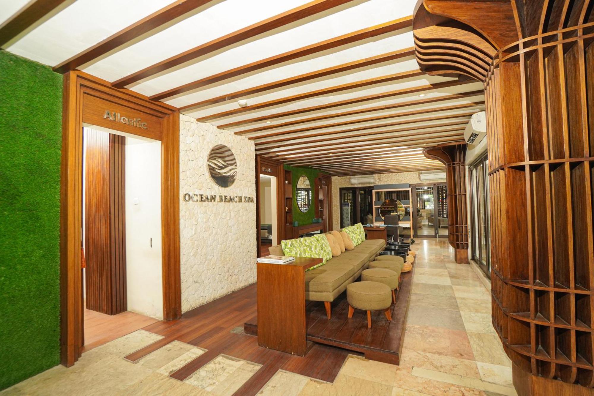 Hotel Furamaxclusive Ocean Seminyak Bali Legian